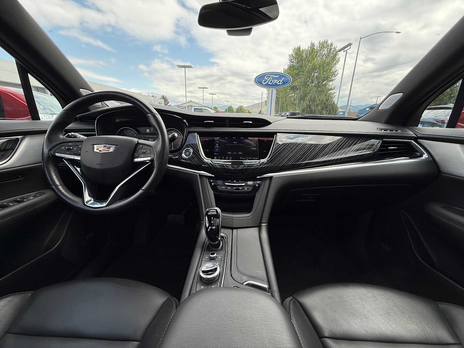 Thumbnail: 2024 Cadillac XT6 - 29