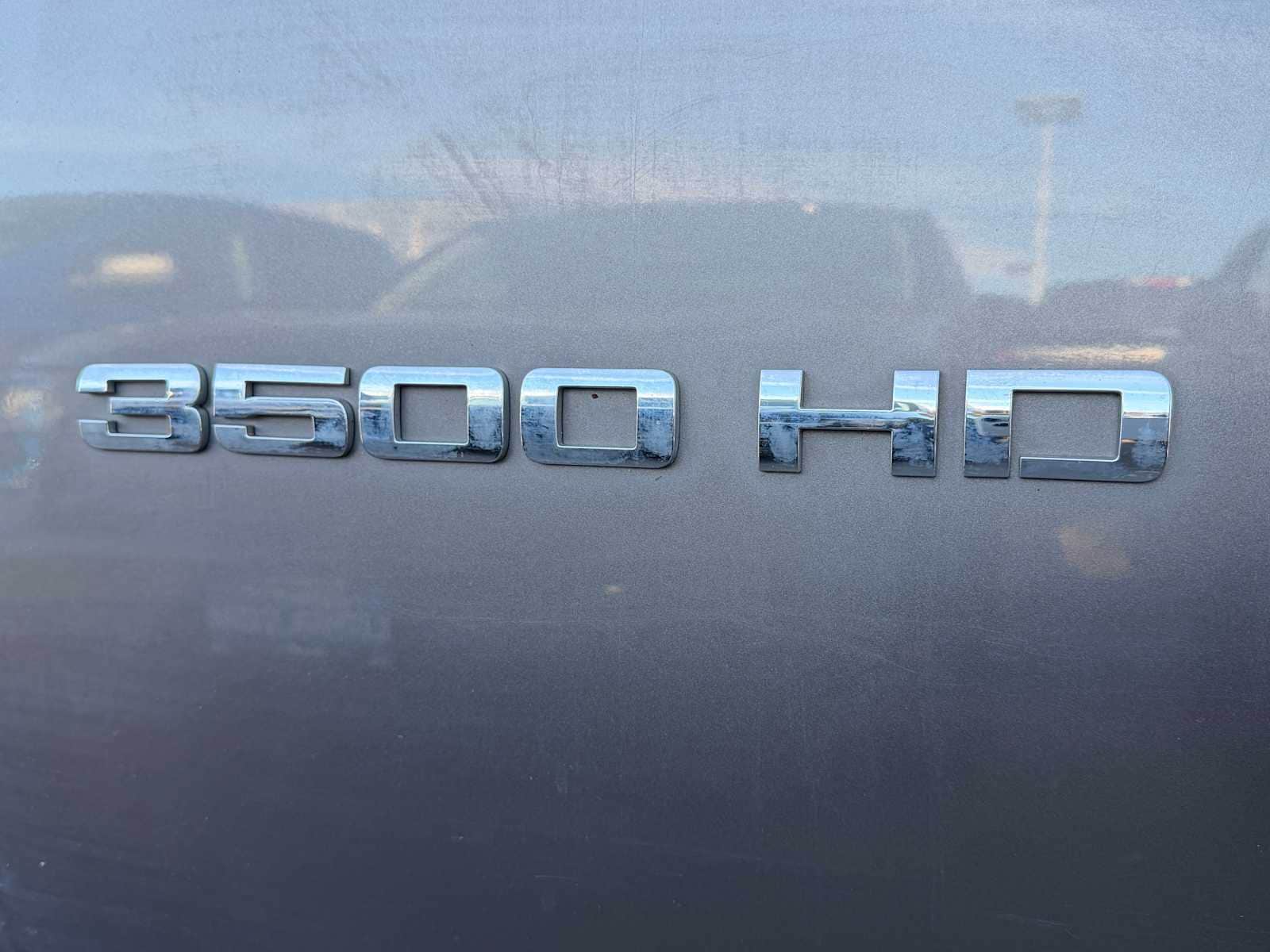 Thumbnail: 2012 Chevrolet Silverado 3500 - 26