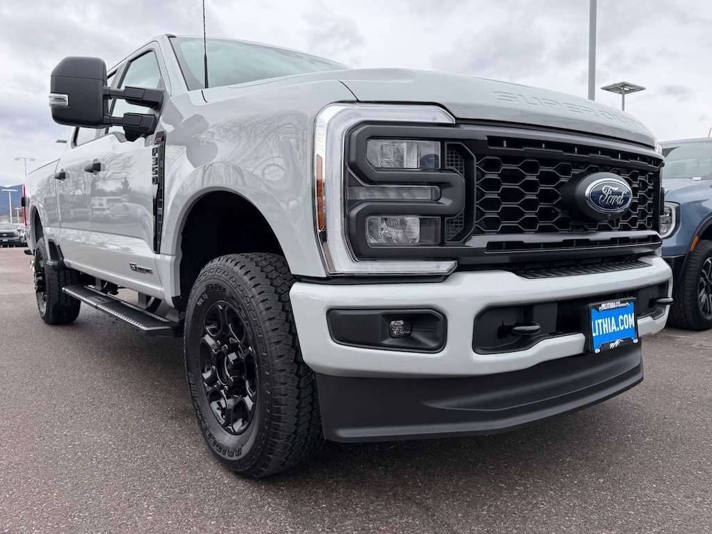 New 2026 Ford F-350 XL Truck Crew Cab
