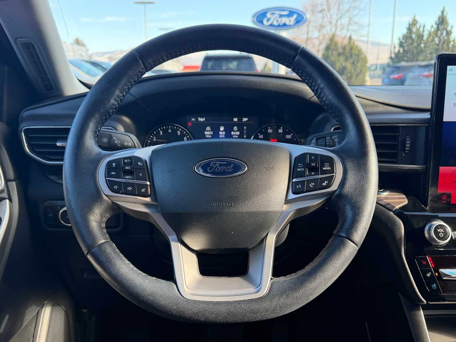 Thumbnail: 2023 Ford Explorer - 11