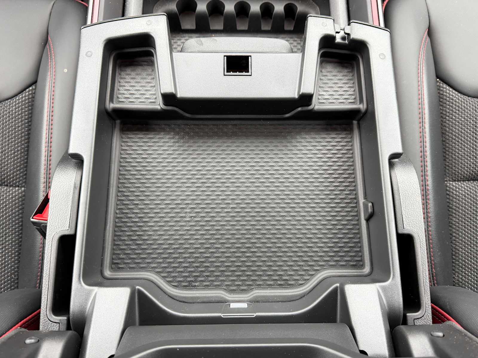 Thumbnail: 2025 RAM 1500 - 25