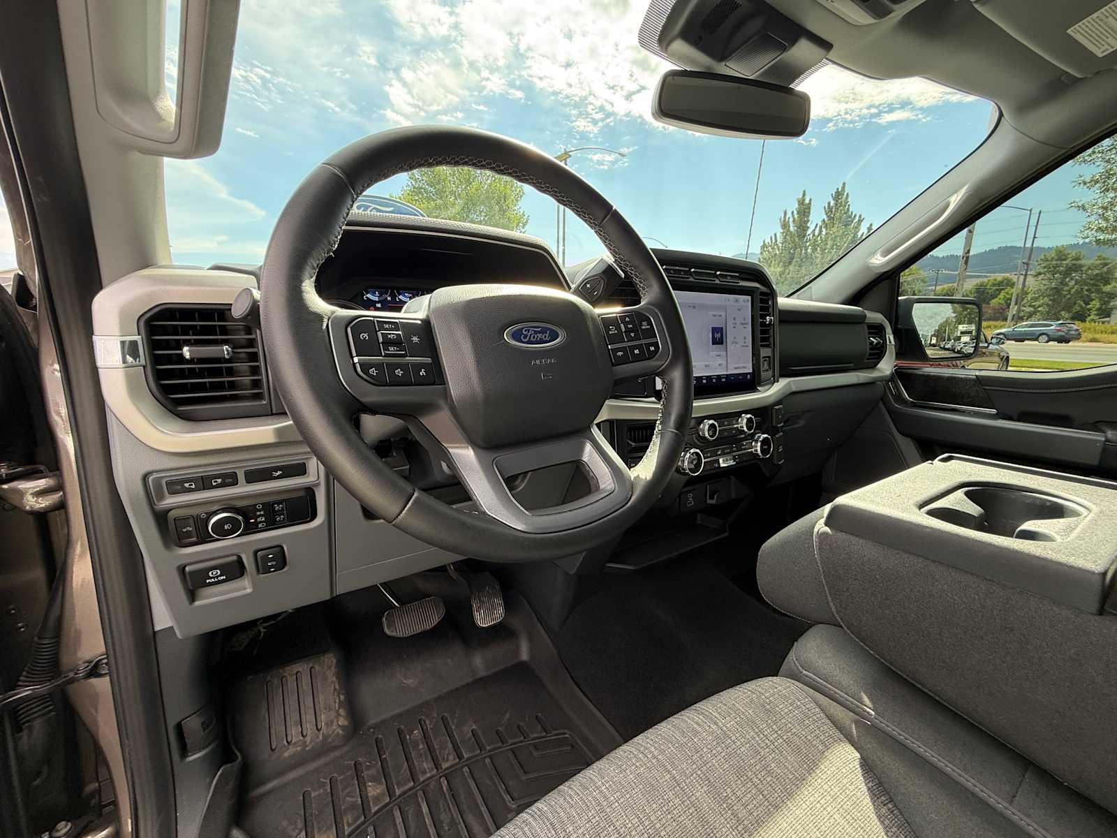 Thumbnail: 2023 Ford F-150 - 14