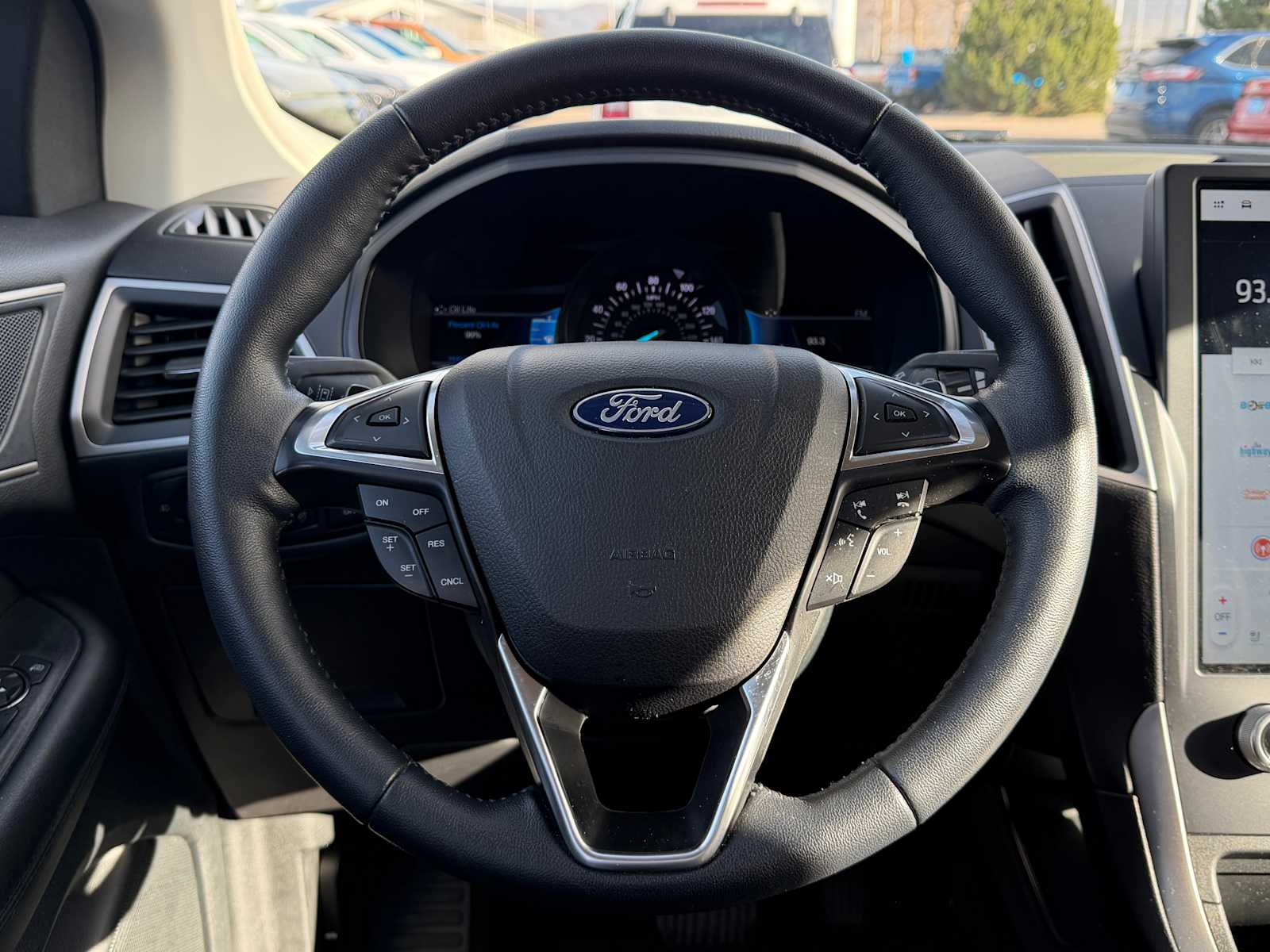 Thumbnail: 2022 Ford Edge - 13