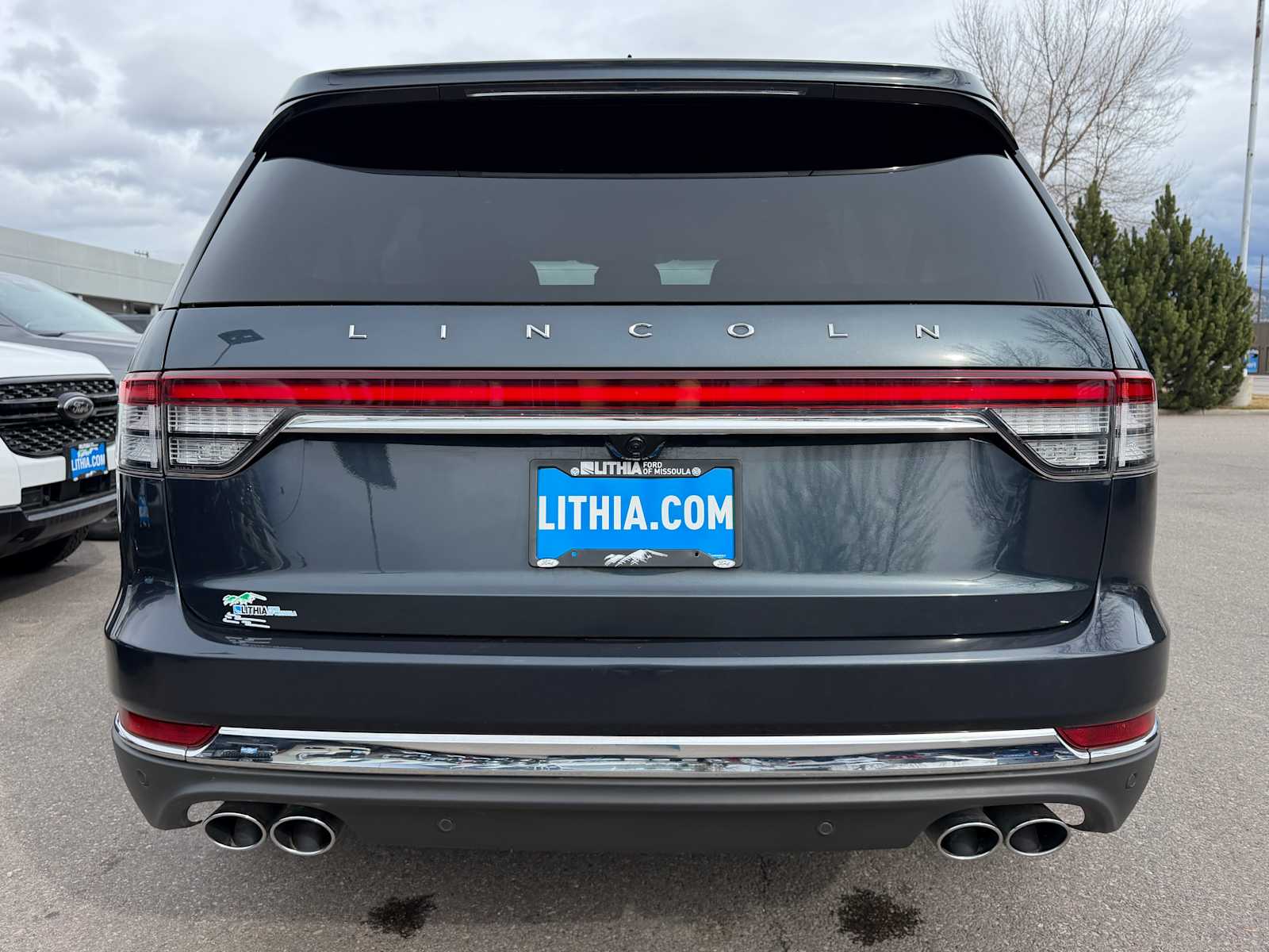 Thumbnail: 2022 Lincoln Aviator - 8