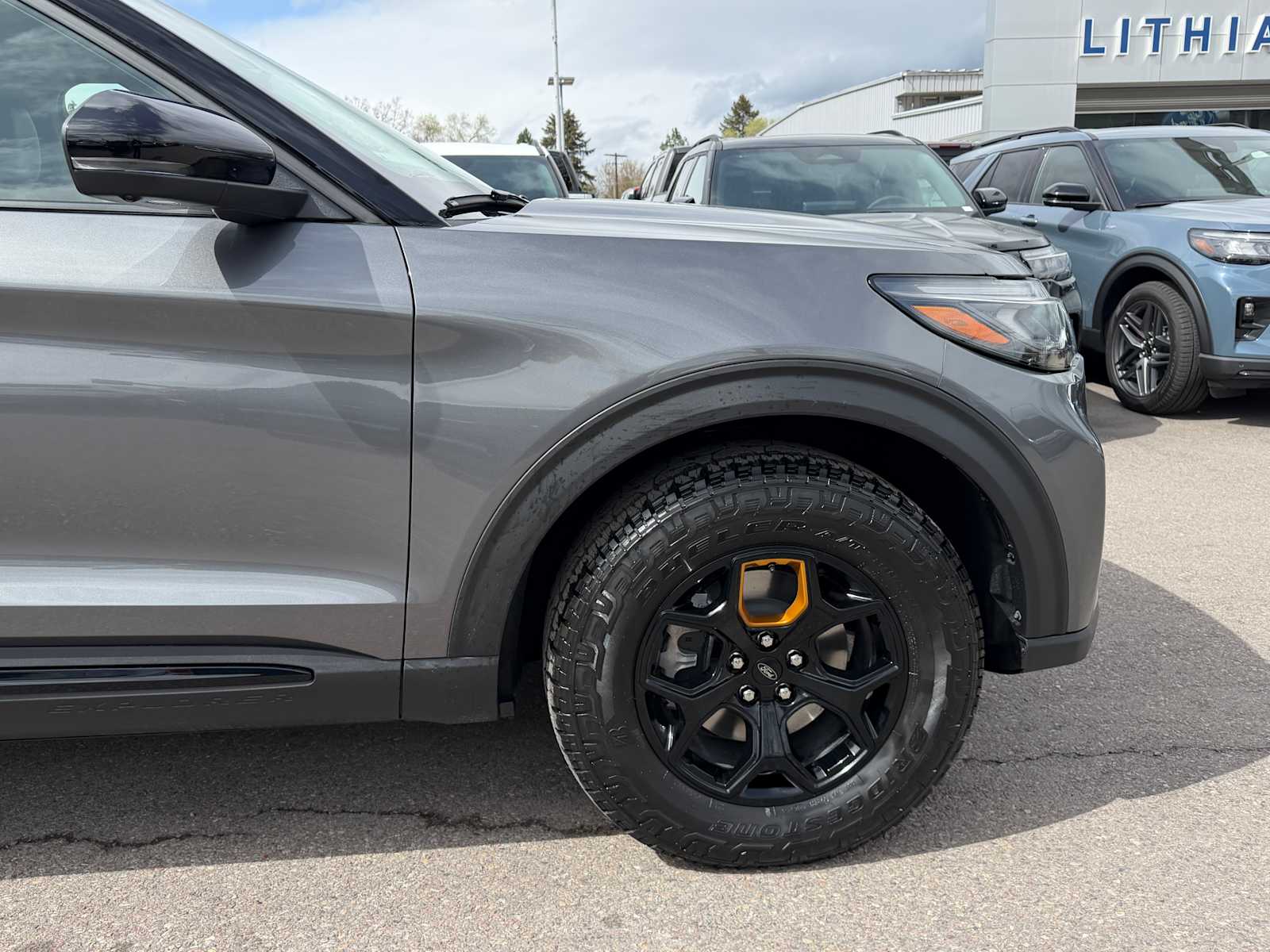 Thumbnail: 2026 Ford Explorer - 5