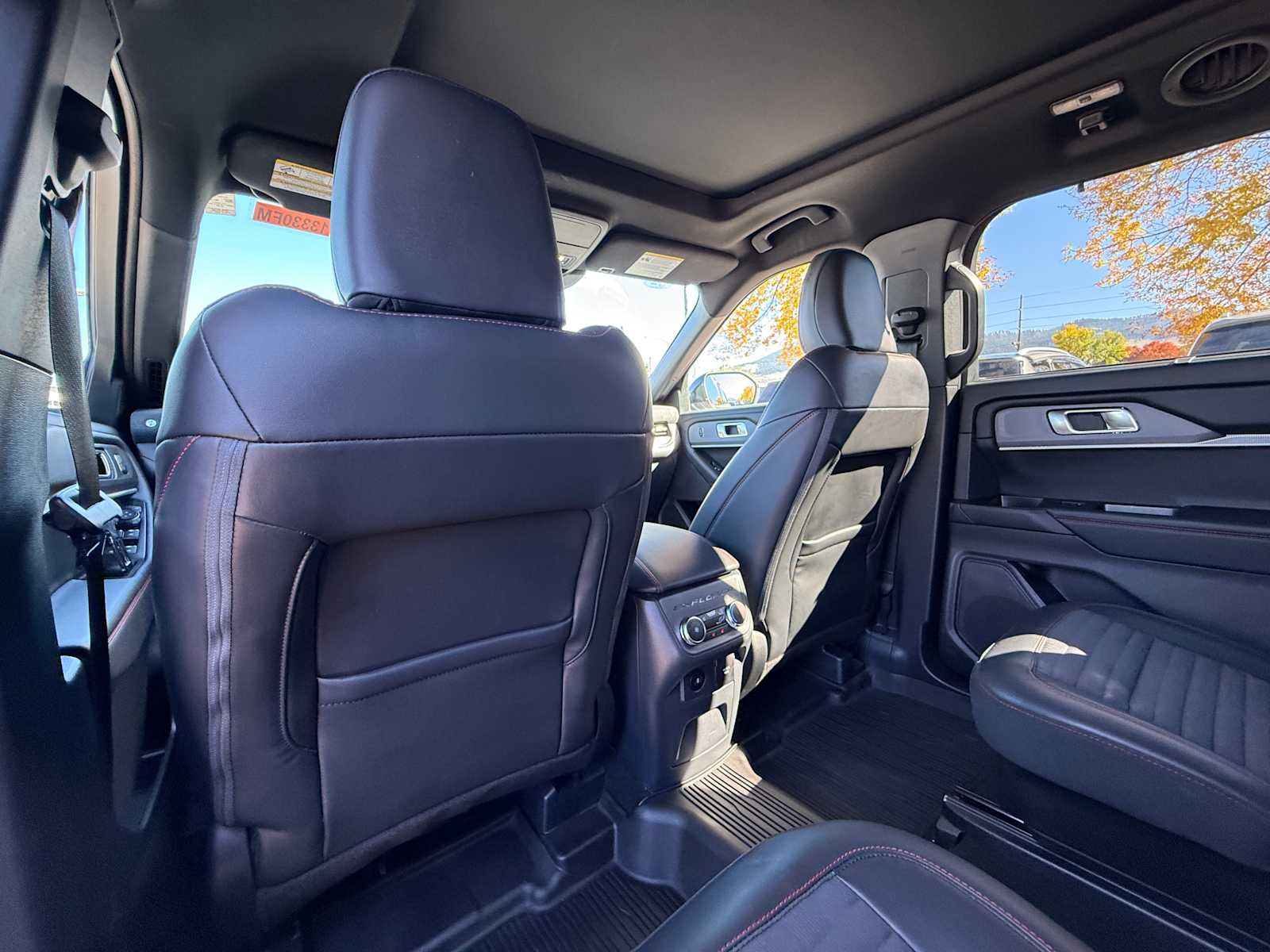 Thumbnail: 2025 Ford Explorer - 28