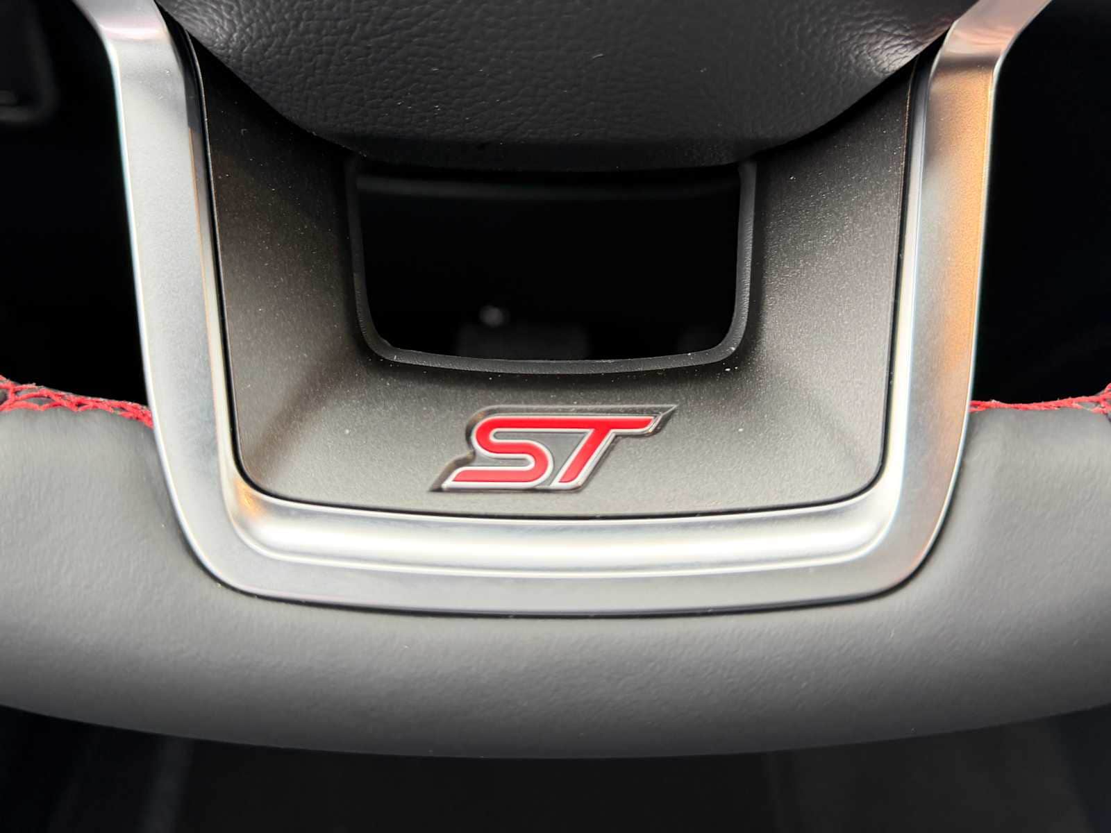 Thumbnail: 2026 Ford Explorer - 15