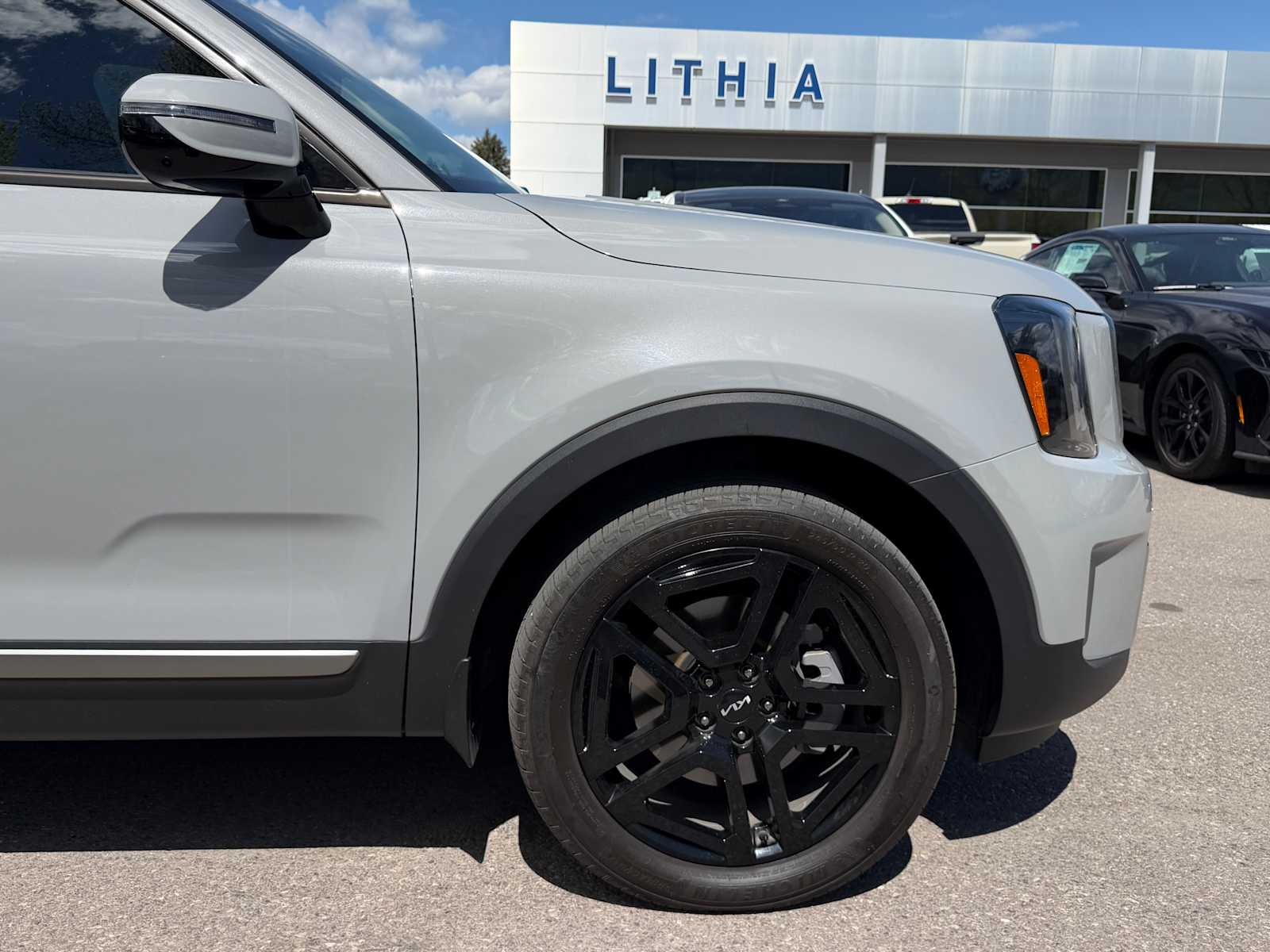 Thumbnail: 2023 Kia Telluride - 5