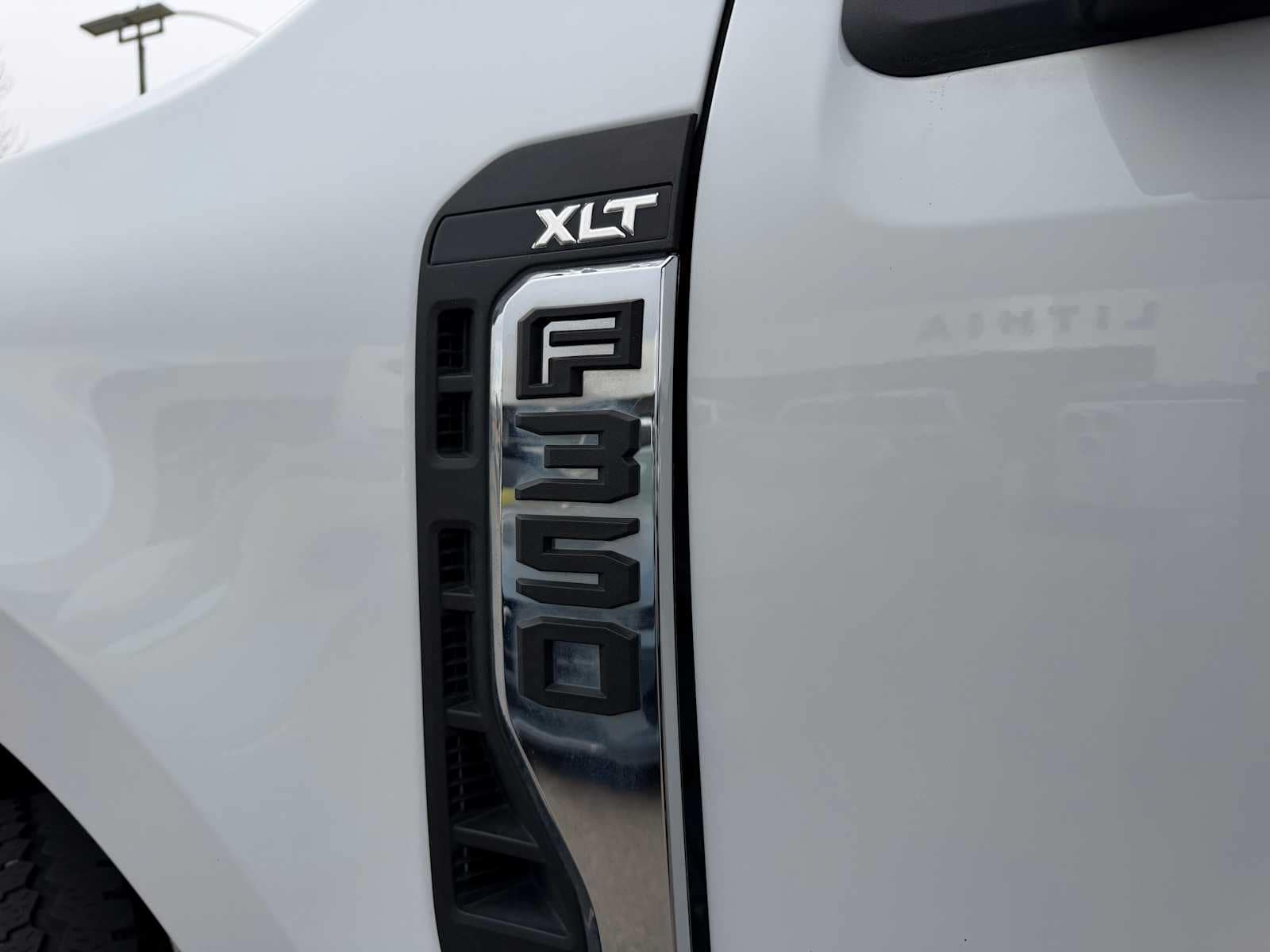 Thumbnail: 2024 Ford Econoline - 30