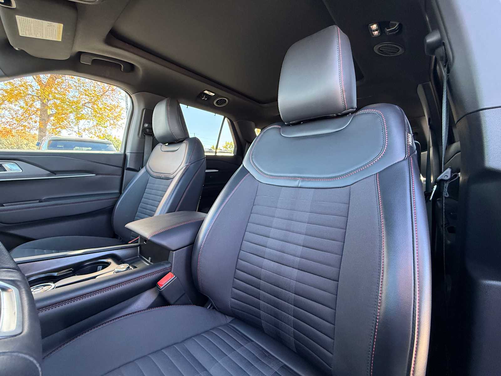 Thumbnail: 2025 Ford Explorer - 14