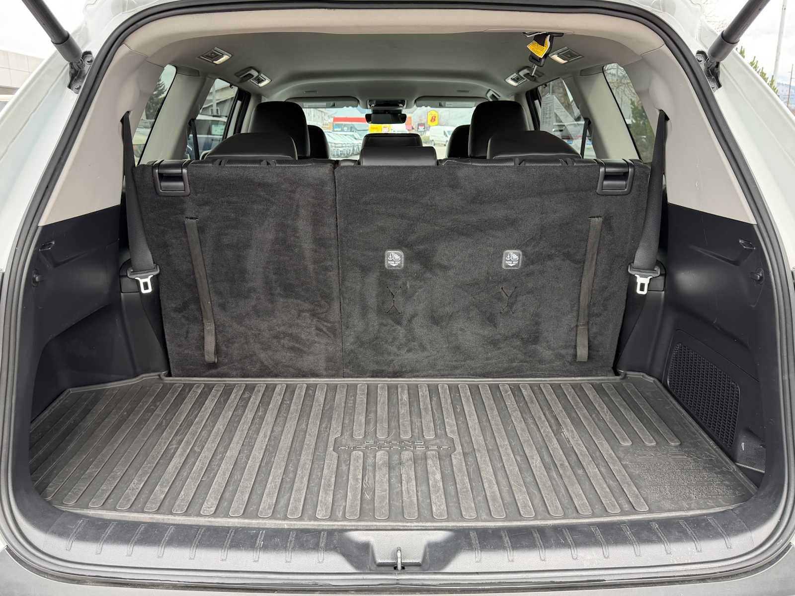 Thumbnail: 2024 Toyota Grand Highlander - 9