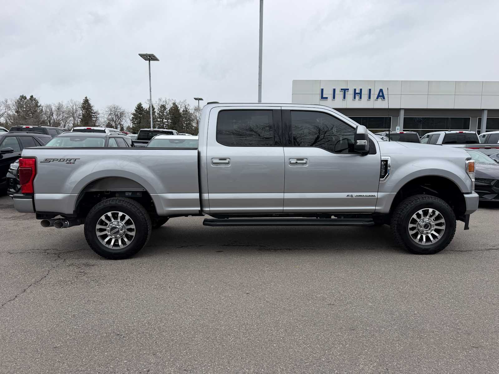 Thumbnail: 2022 Ford Econoline - 6