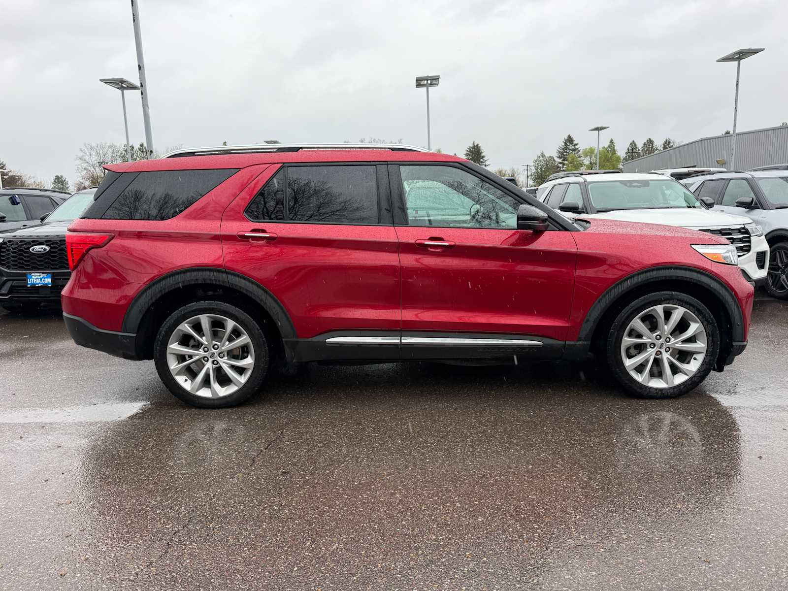 Thumbnail: 2021 Ford Explorer - 6