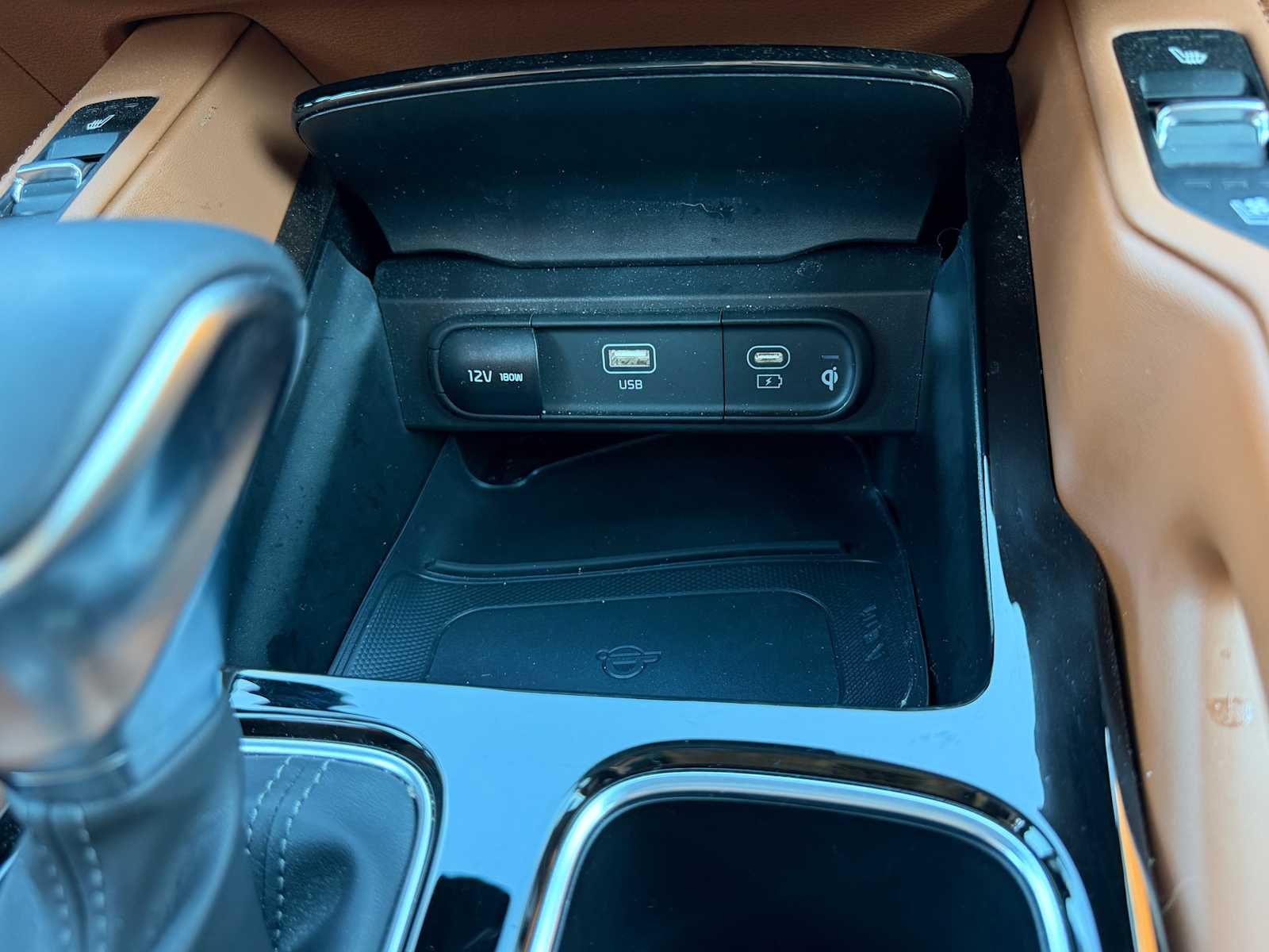 Thumbnail: 2025 Kia Telluride - 18