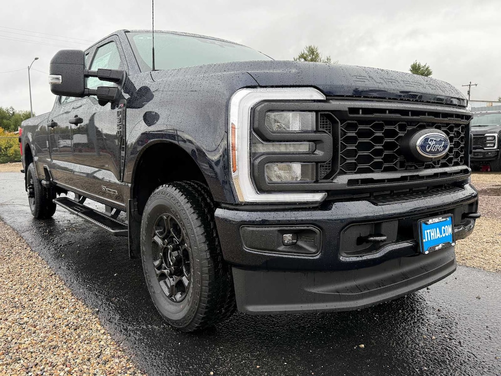 New 2025 Ford F-350 XL Truck Crew Cab