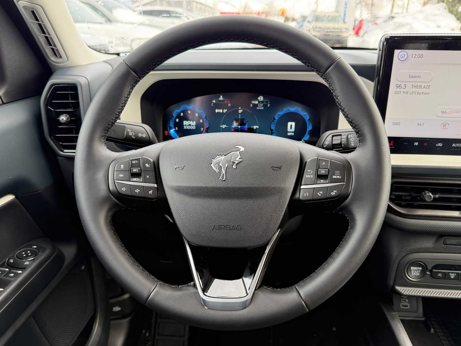 Thumbnail: 2025 Ford Bronco Sport - 14