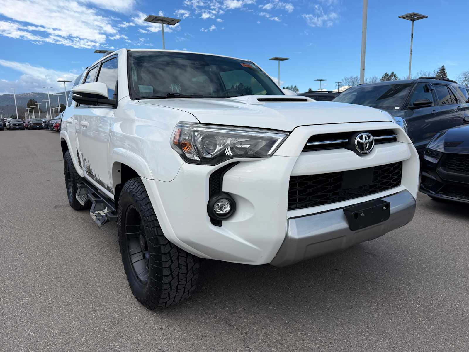 Thumbnail: 2022 Toyota 4Runner - 4