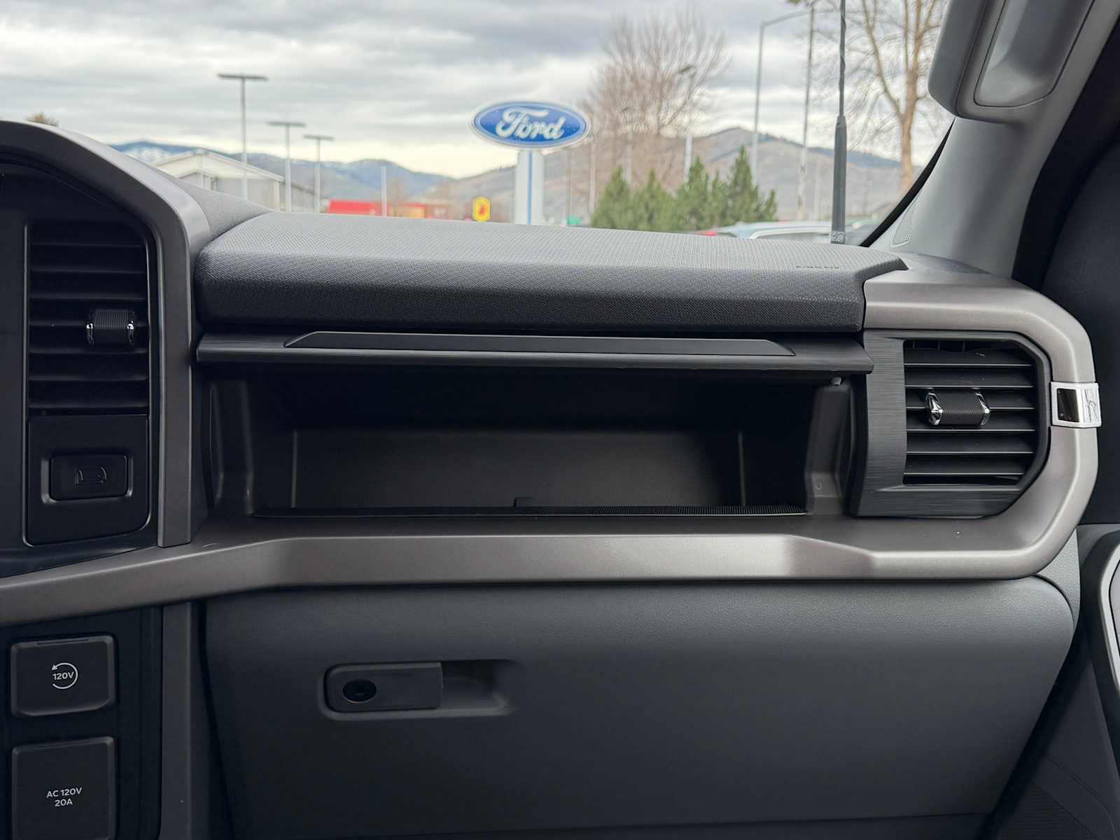 Thumbnail: 2025 Ford F-150 - 24