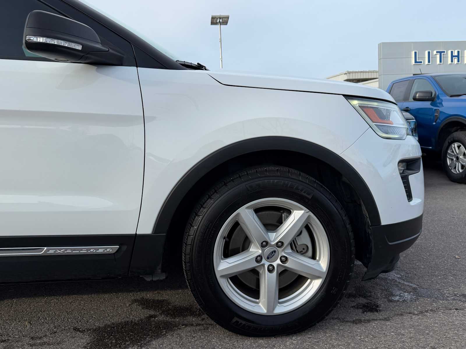 Thumbnail: 2019 Ford Explorer - 5