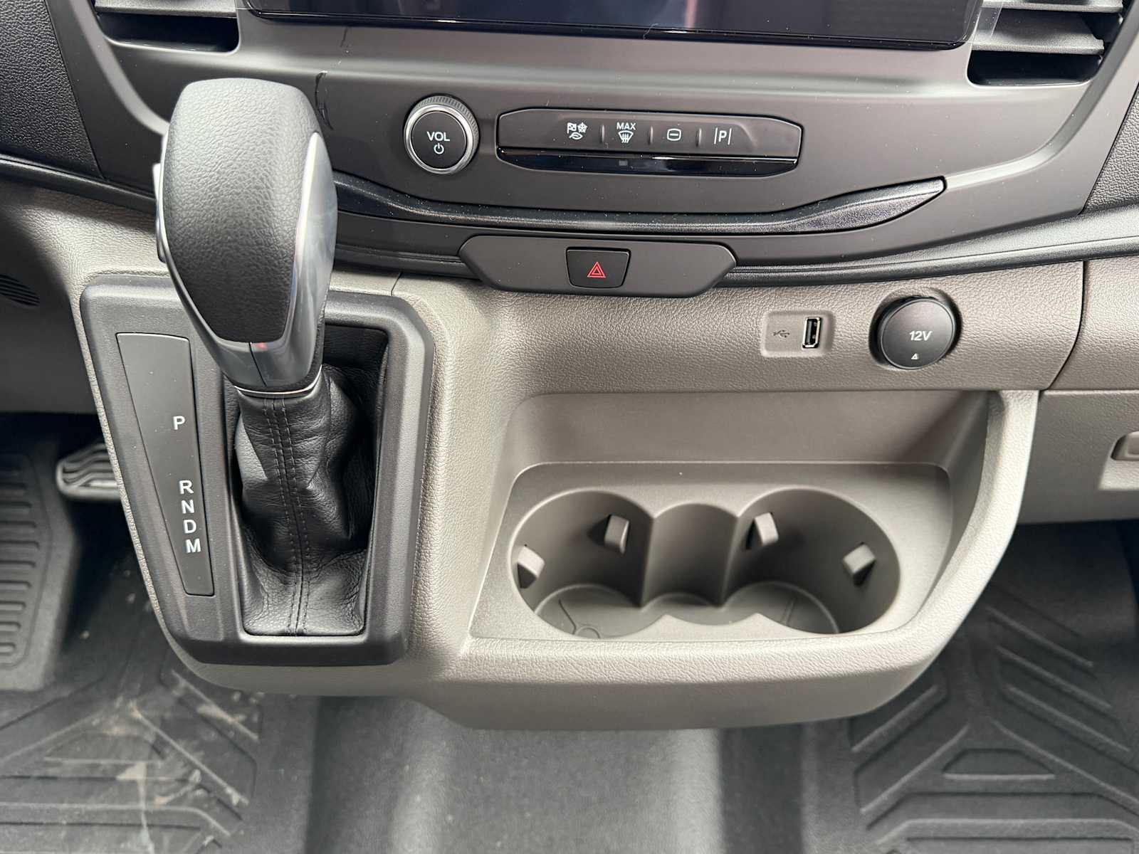 Thumbnail: 2026 Ford Transit Series - 22