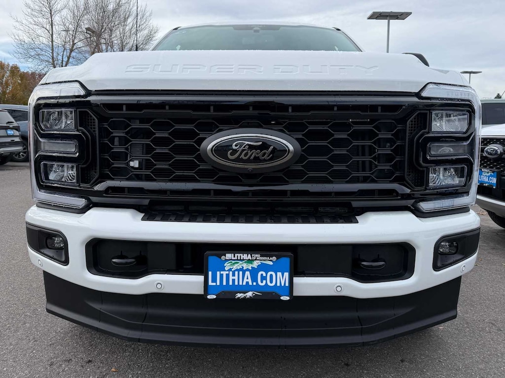 New 2026 Ford F-350 F-350 Lariat Truck Crew Cab