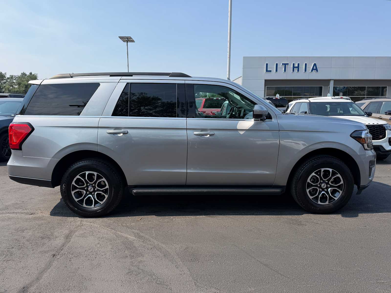2024 Ford Expedition XLT - Photo 6