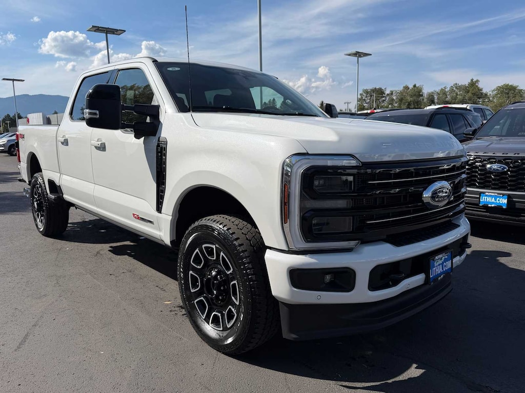 New 2026 Ford F-250 Platinum Truck Crew Cab