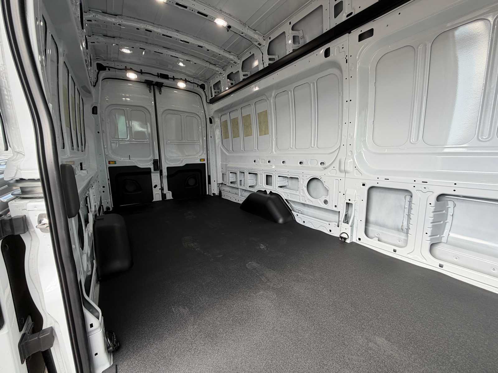 Thumbnail: 2026 Ford Transit Series - 29