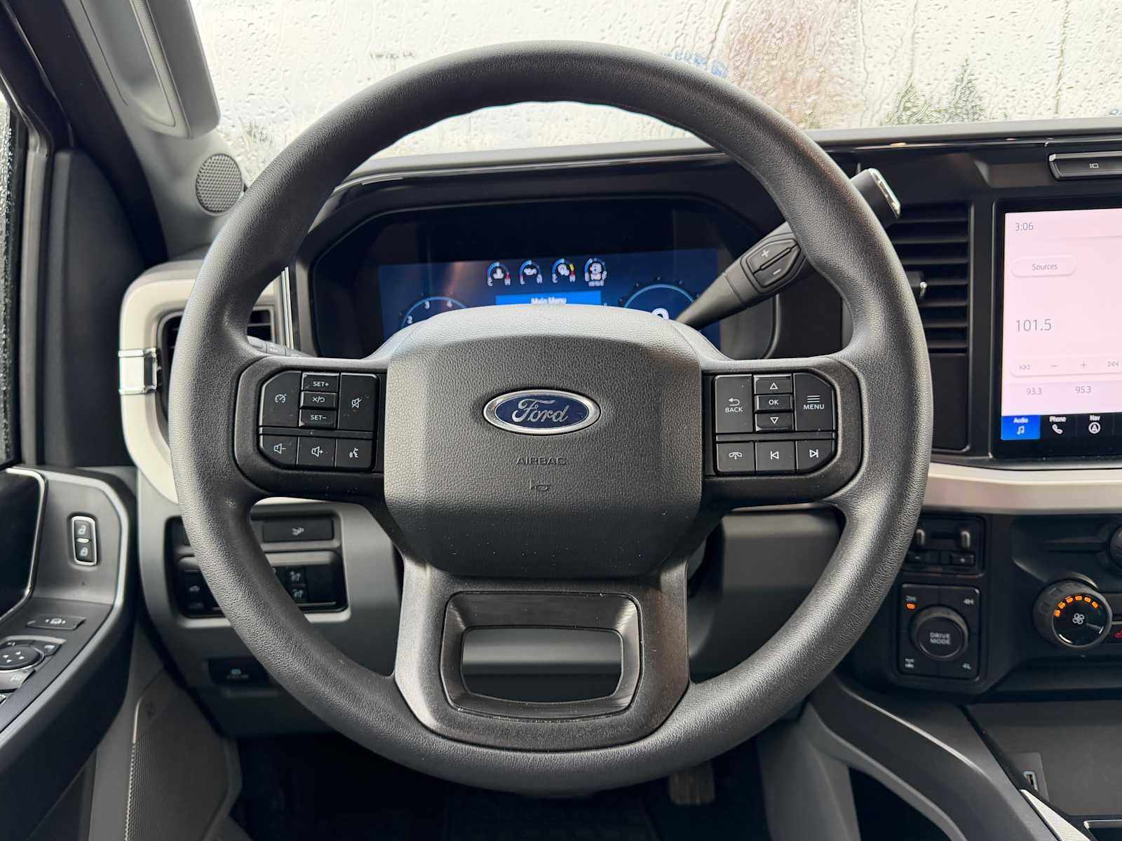 Thumbnail: 2024 Ford Econoline - 14