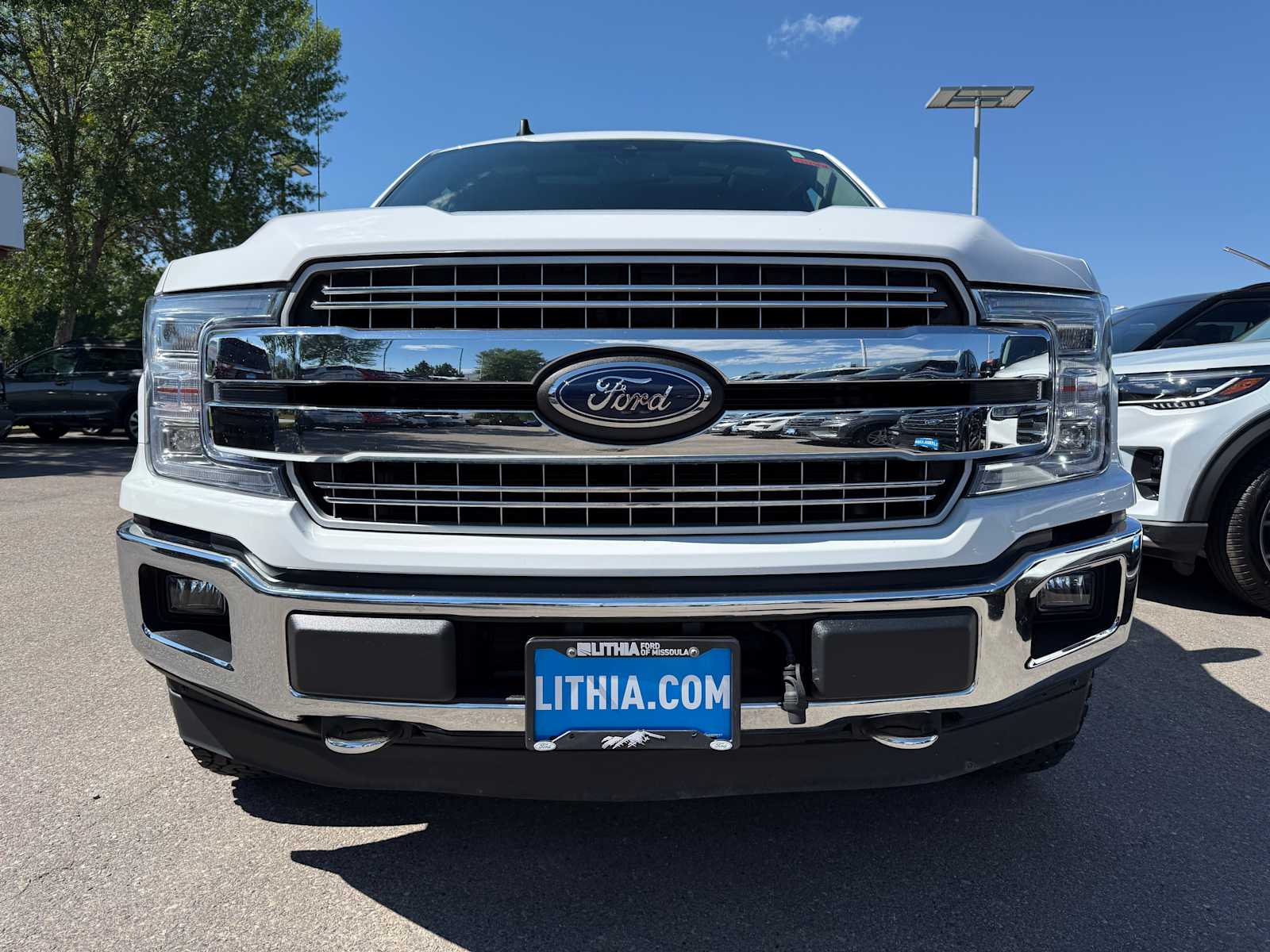 2020 Ford F-150 Lariat photo 2