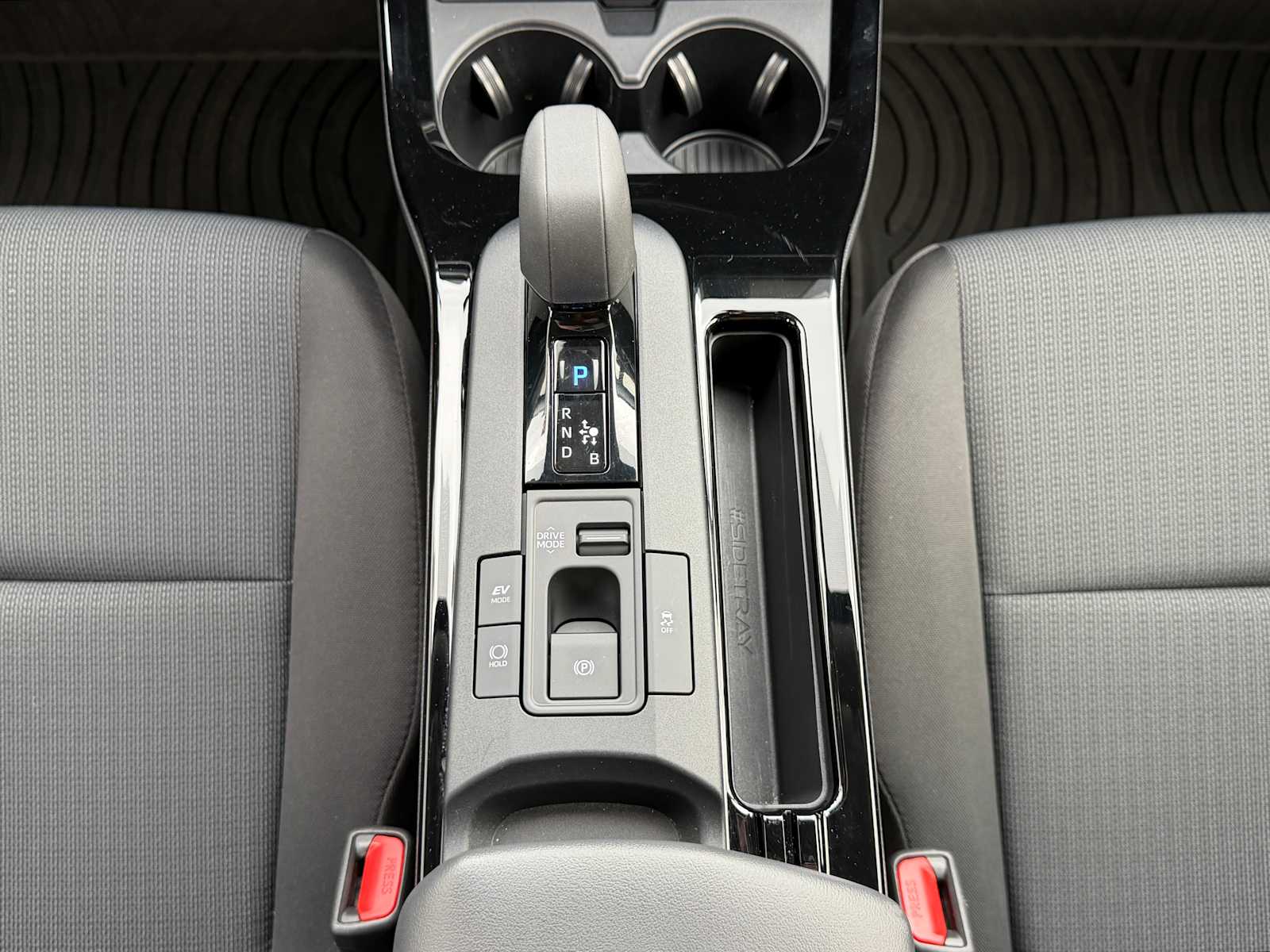 Thumbnail: 2025 Toyota Prius - 19