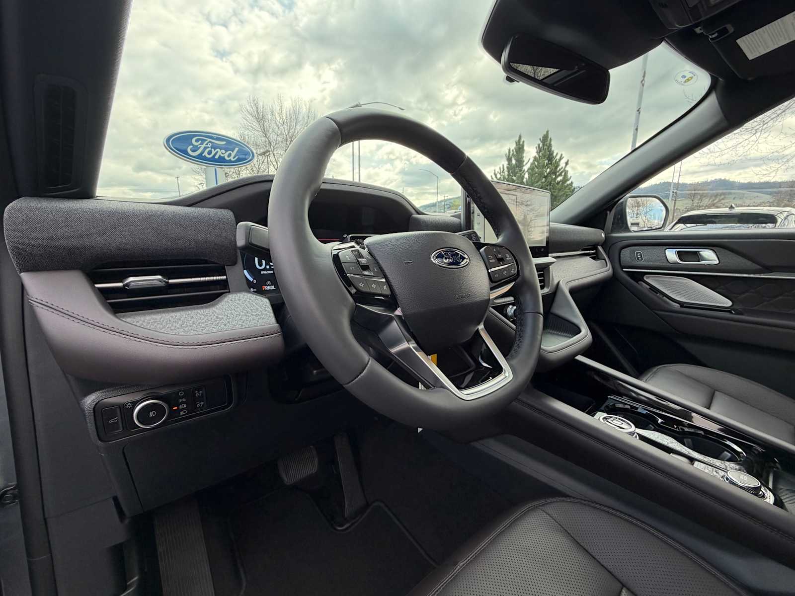 Thumbnail: 2026 Ford Explorer - 15