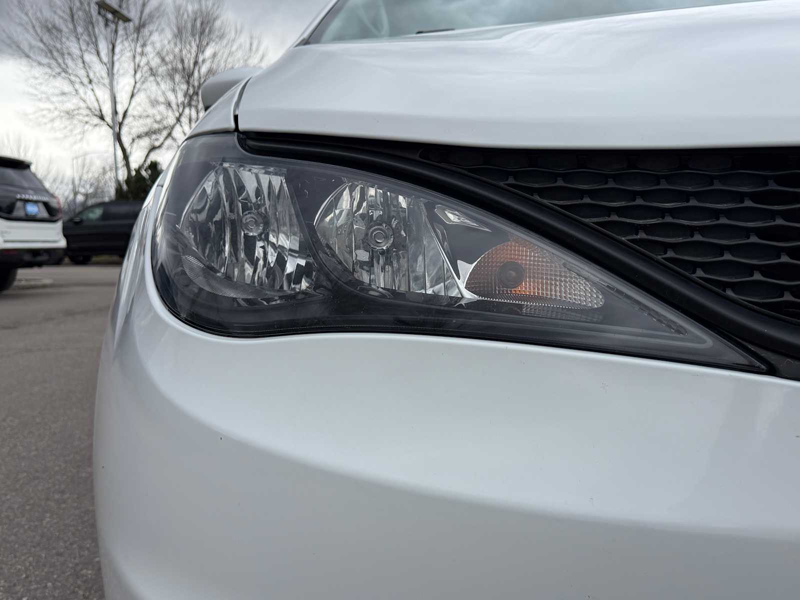 Thumbnail: 2023 Chrysler Voyager - 3