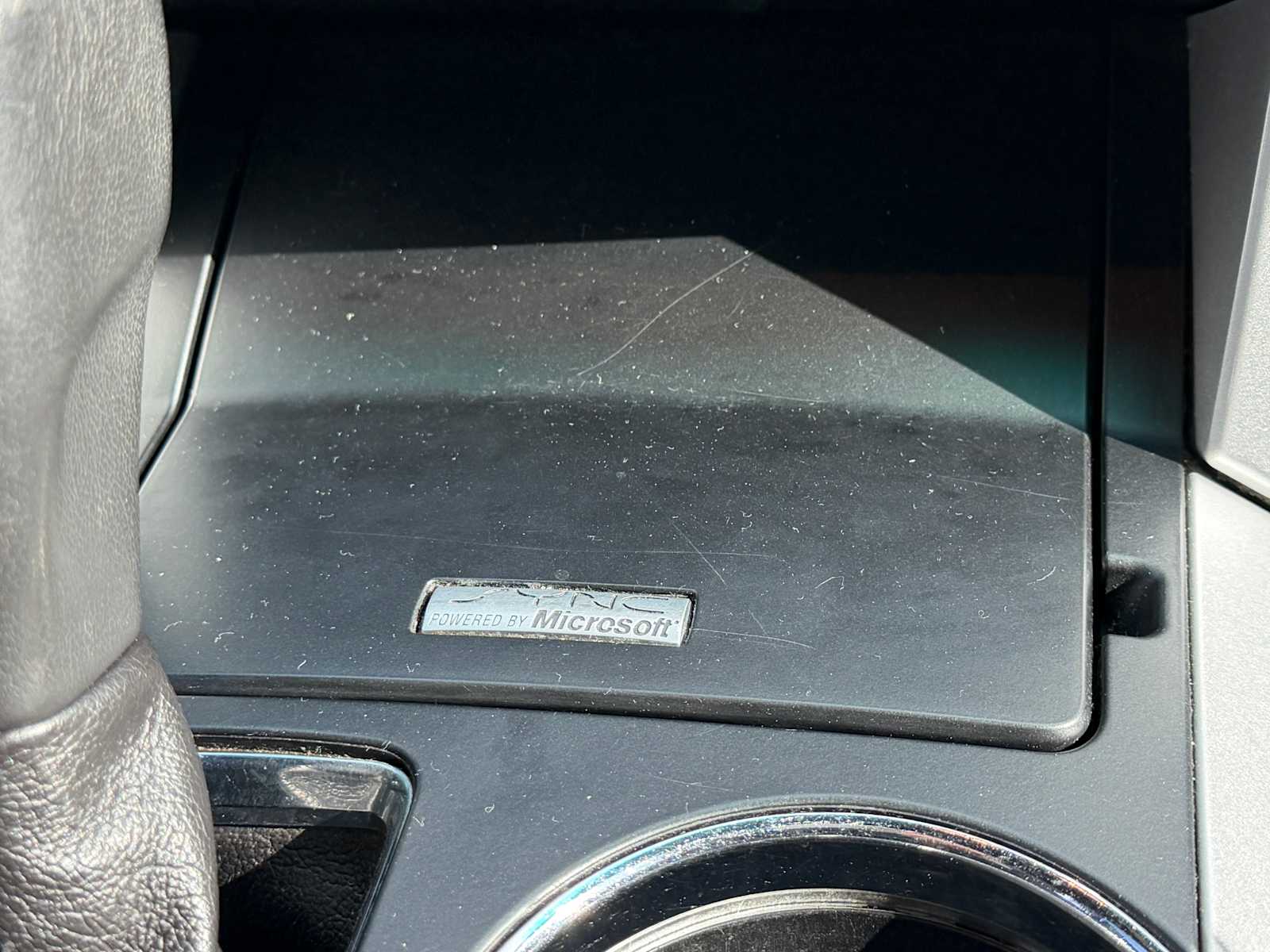 Thumbnail: 2014 Ford Explorer - 18