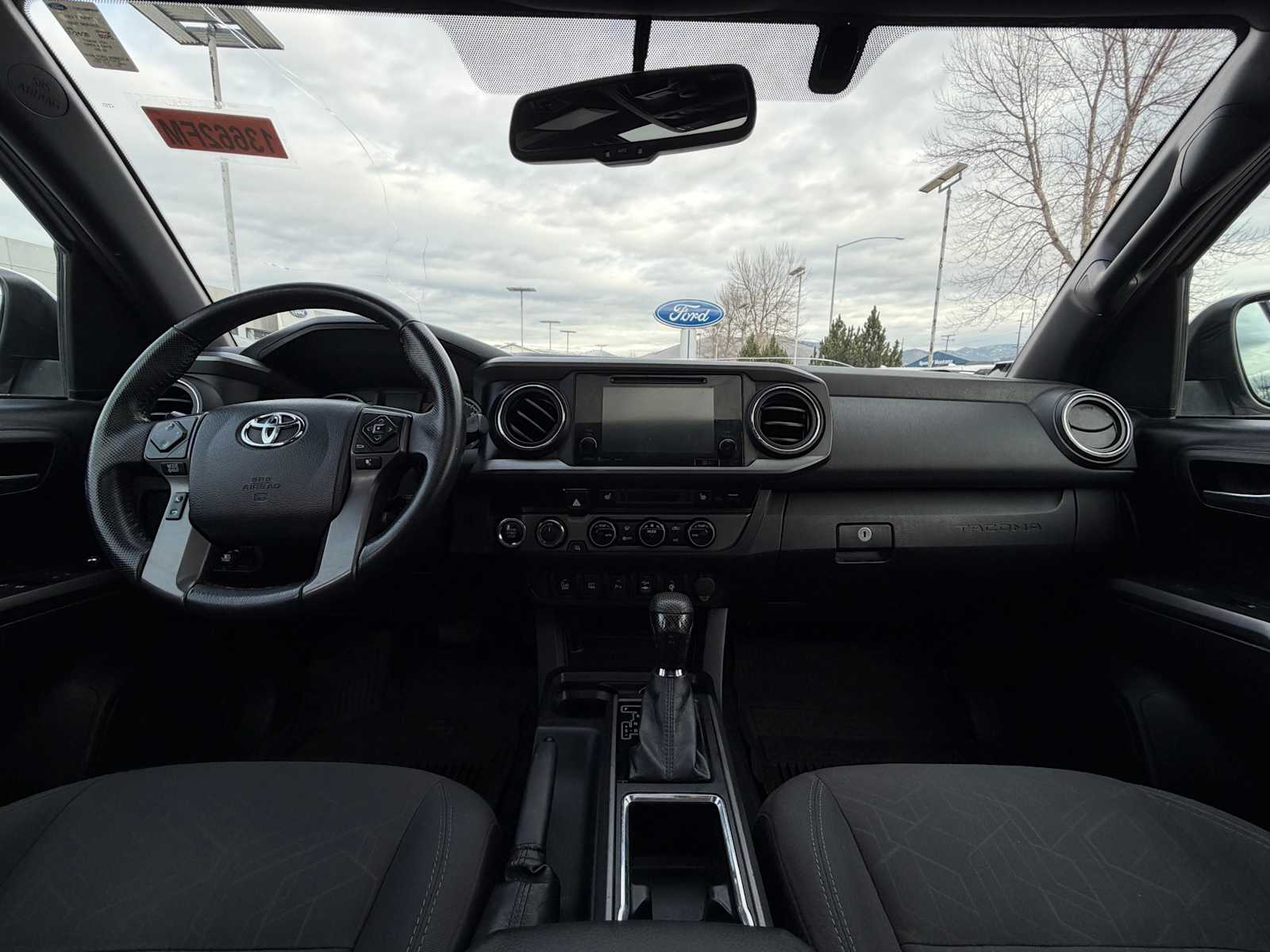 Thumbnail: 2017 Toyota Tacoma - 24