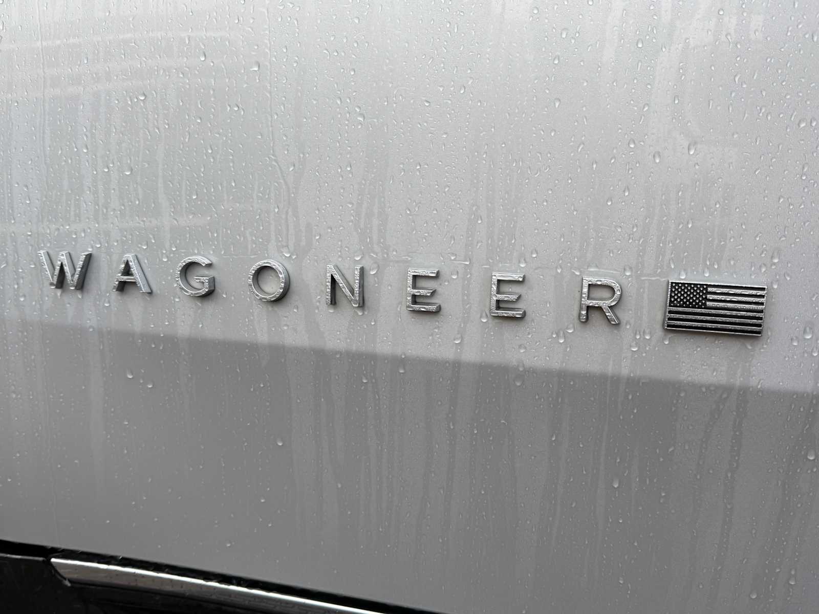 Thumbnail: 2022 Jeep Wagoneer - 31