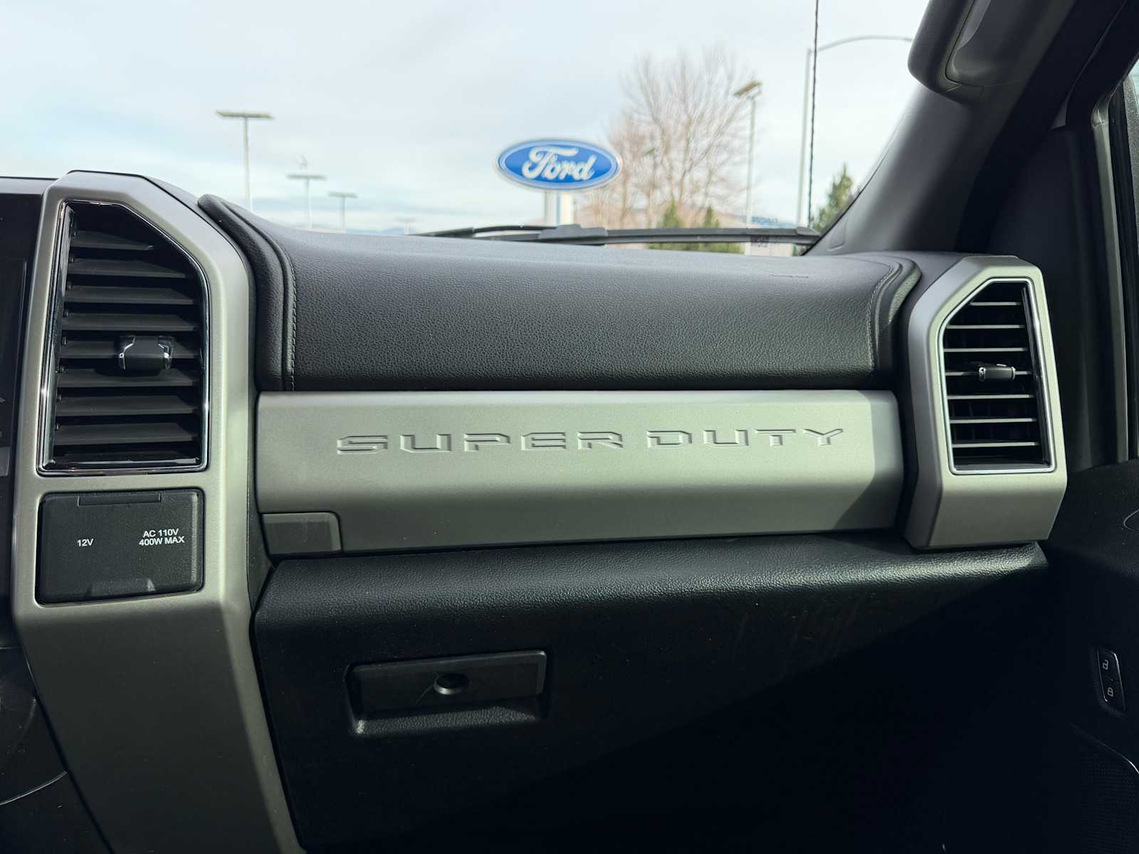 Thumbnail: 2019 Ford Econoline - 23