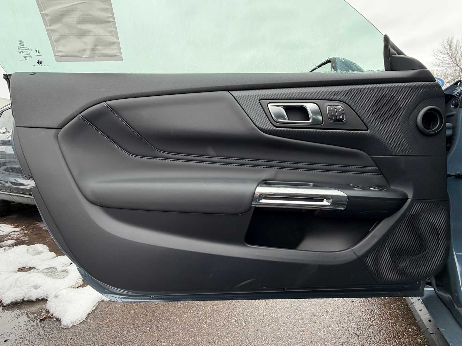 Thumbnail: 2025 Ford Mustang - 11