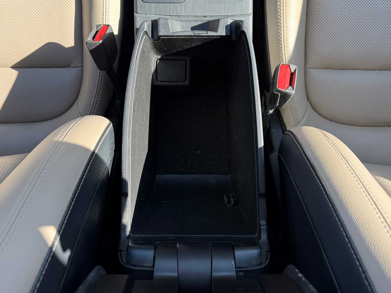 Thumbnail: 2021 Ford Escape - 23