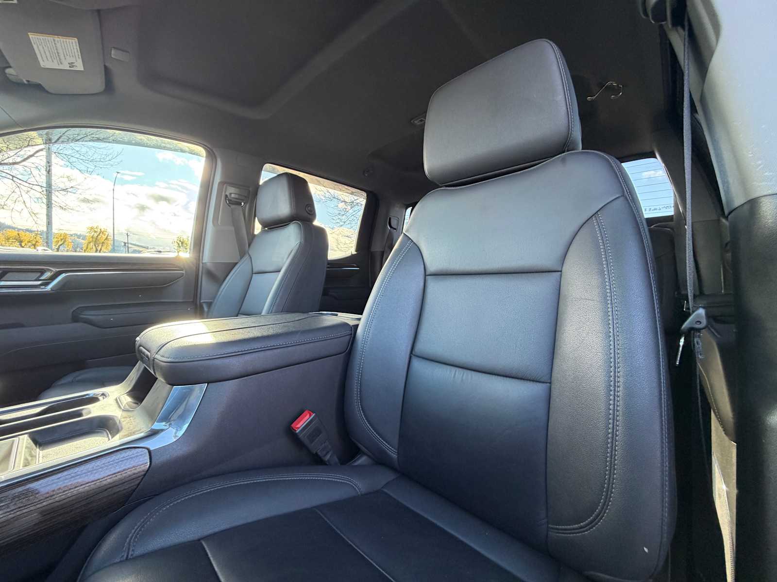 Thumbnail: 2024 Chevrolet Silverado 1500 - 12