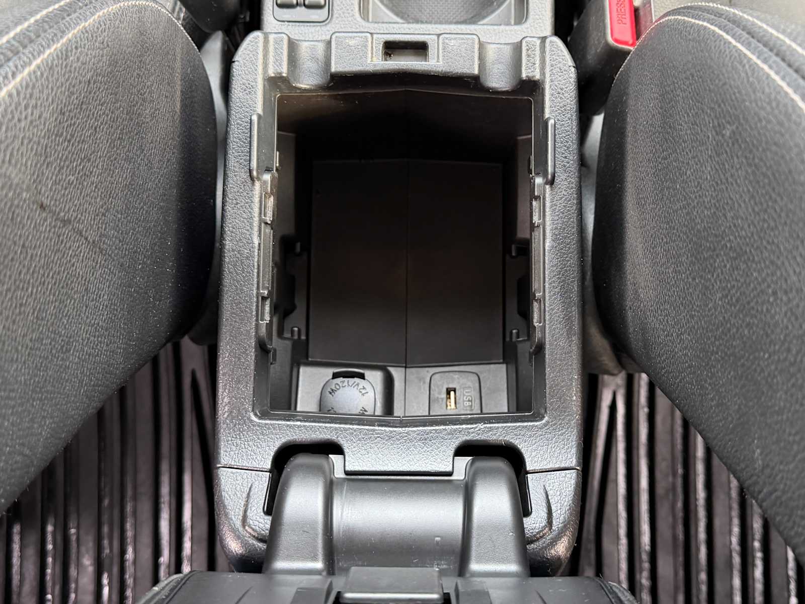 Thumbnail: 2014 Subaru XV Crosstrek - 23