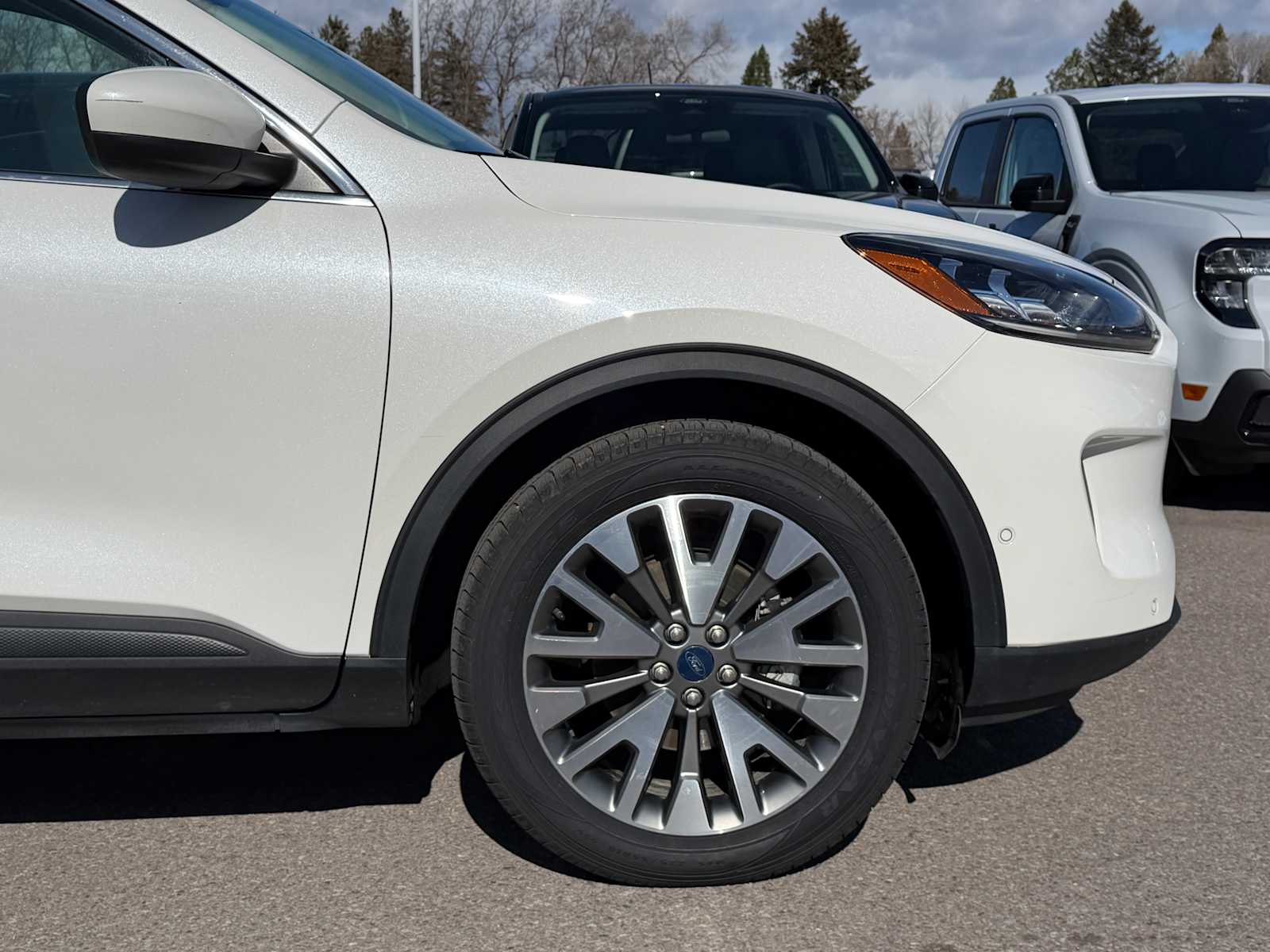 Thumbnail: 2021 Ford Escape - 5