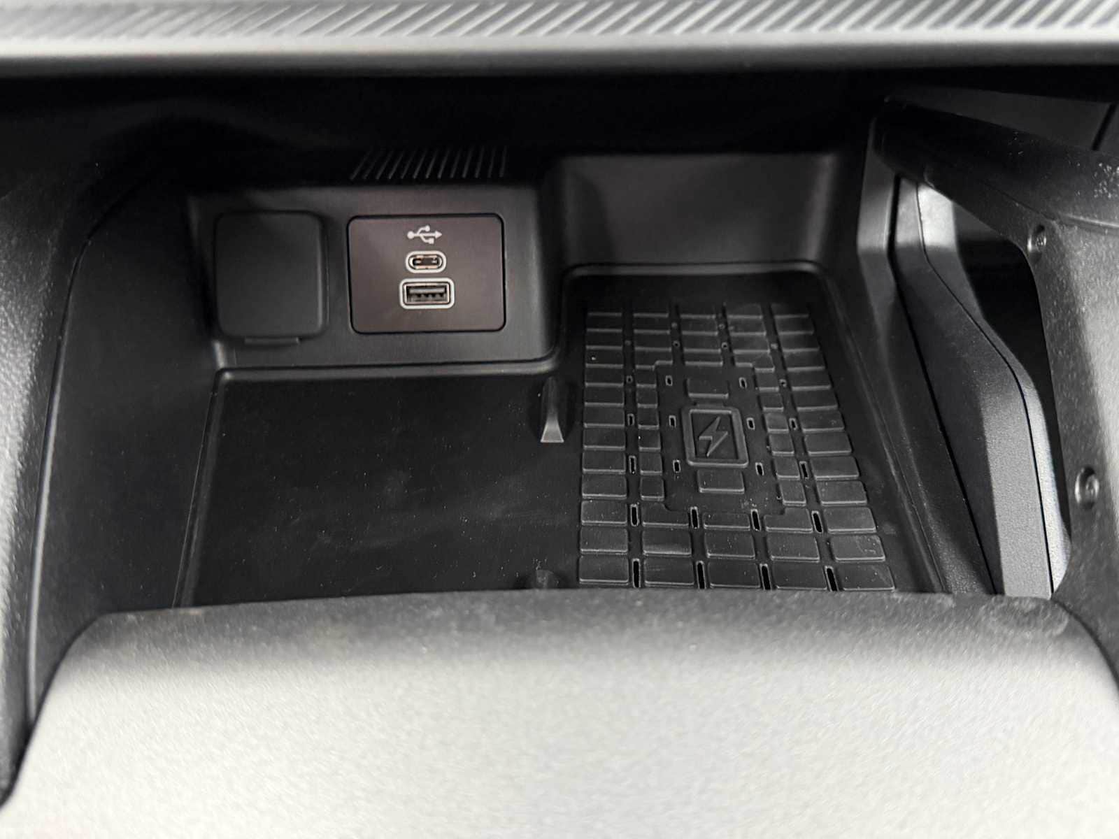 Thumbnail: 2025 Ford Bronco Sport - 19