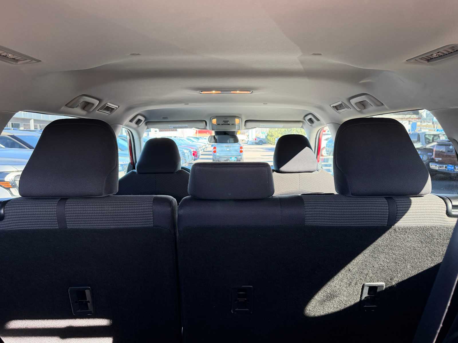 Thumbnail: 2022 Toyota Highlander - 28