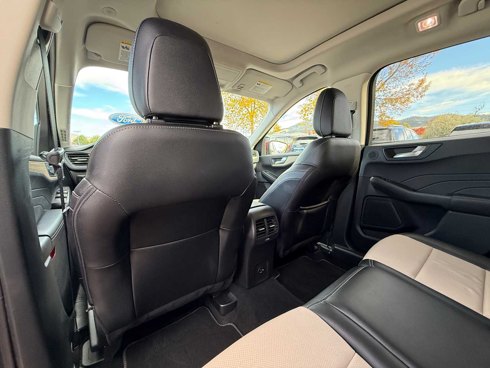 Thumbnail: 2021 Ford Escape - 25