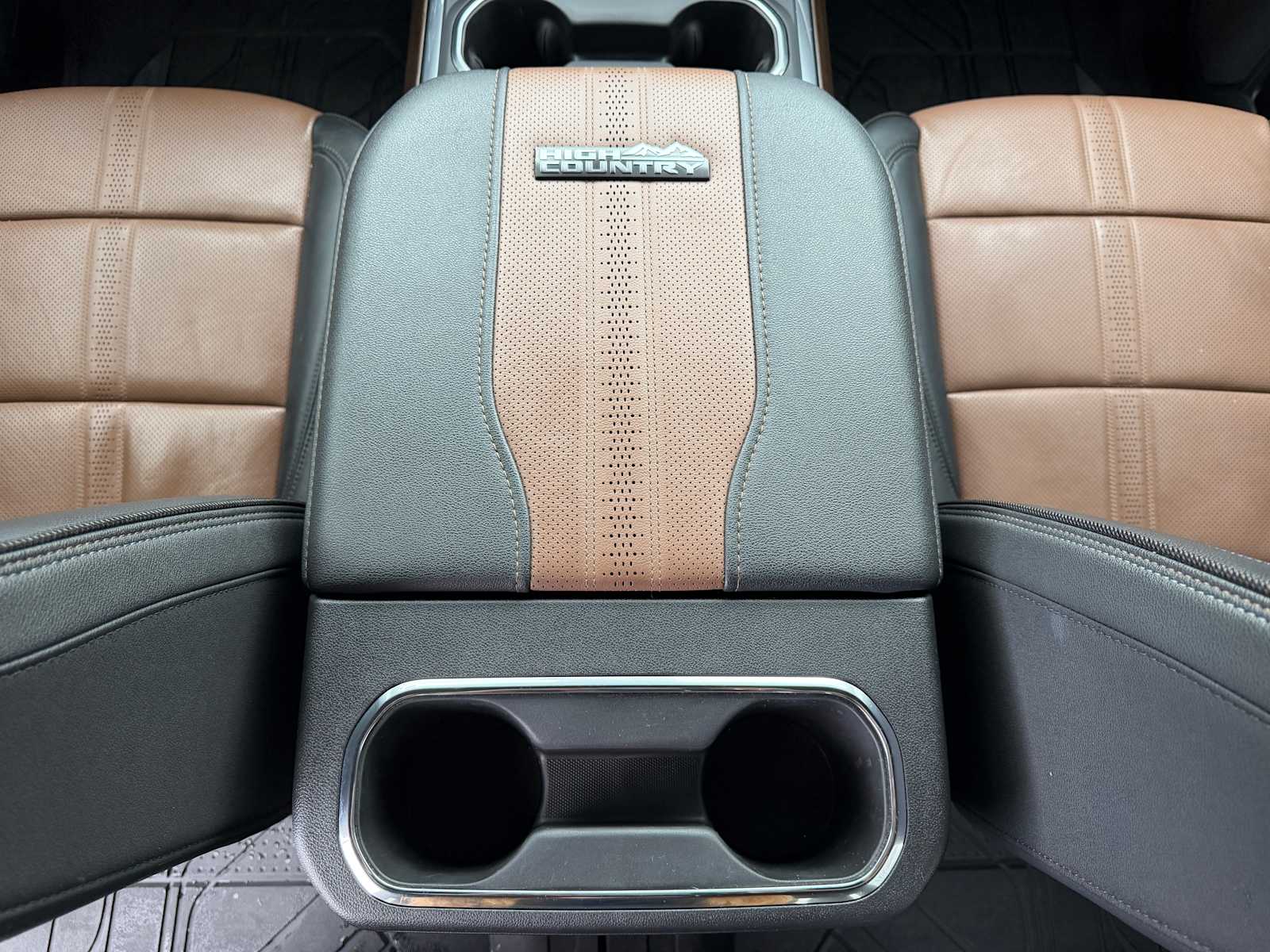 Thumbnail: 2024 Chevrolet Silverado 2500 - 19