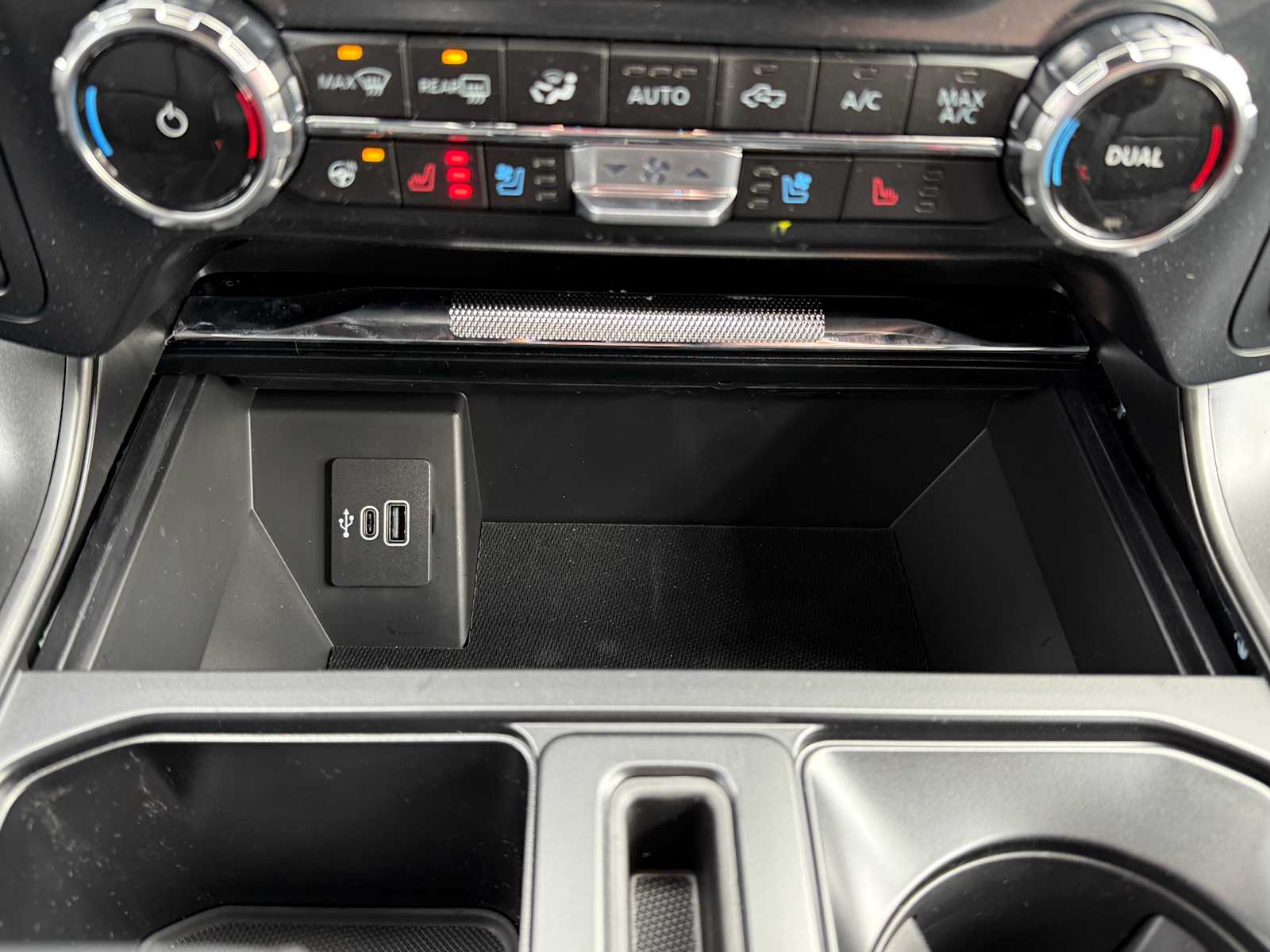 Thumbnail: 2025 Ford F-150 - 21