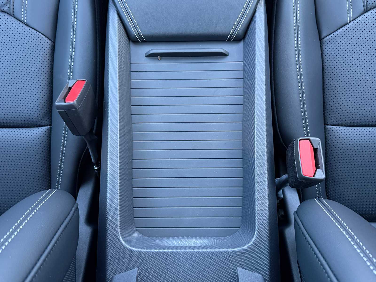 Thumbnail: 2025 Ford Mustang Mach-E - 20