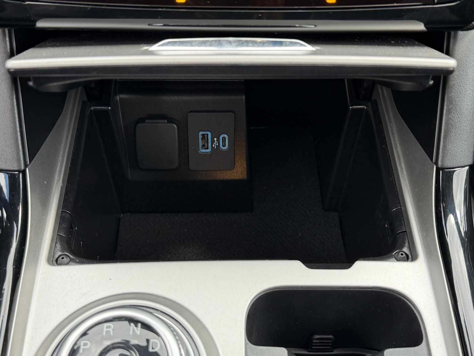 Thumbnail: 2024 Ford Explorer - 21