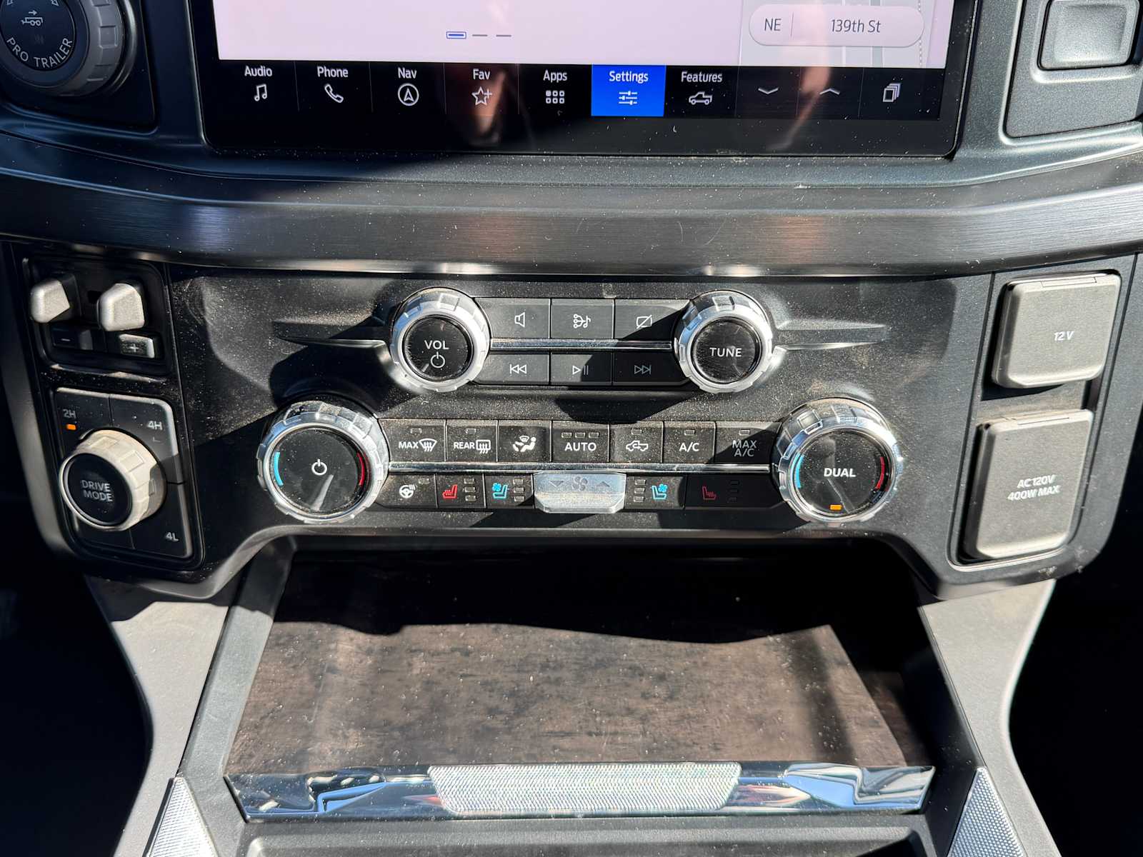 Thumbnail: 2024 Ford Econoline - 22